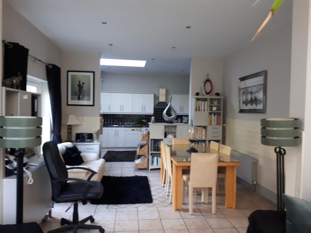 The Dell Dublin Bed and Breakfast Dún Laoghaire Eksteriør billede